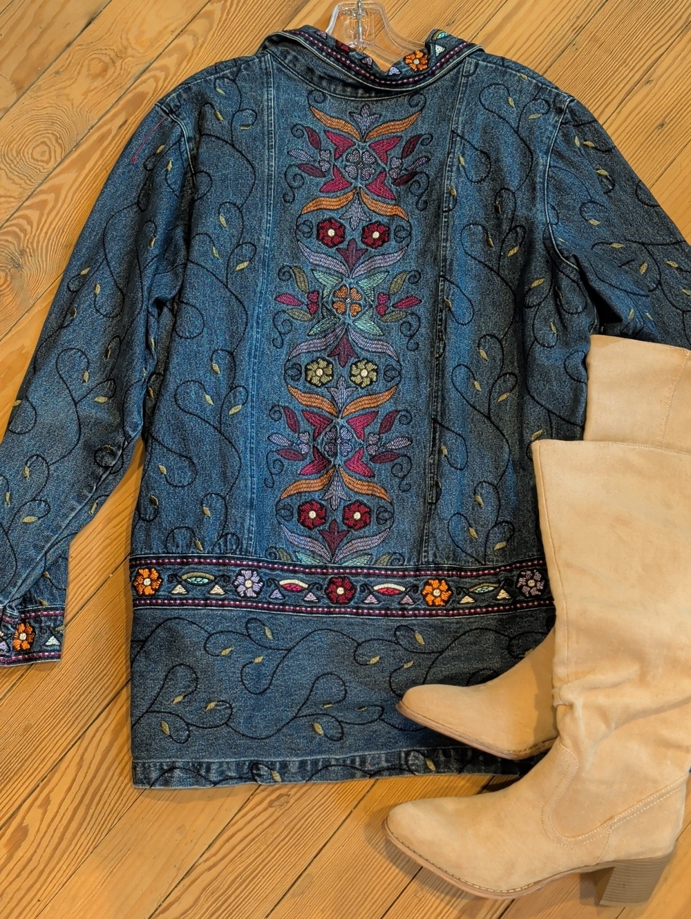 Denim&Co Embroidered Blue Denim Jacket with Multicolor Floral Trim